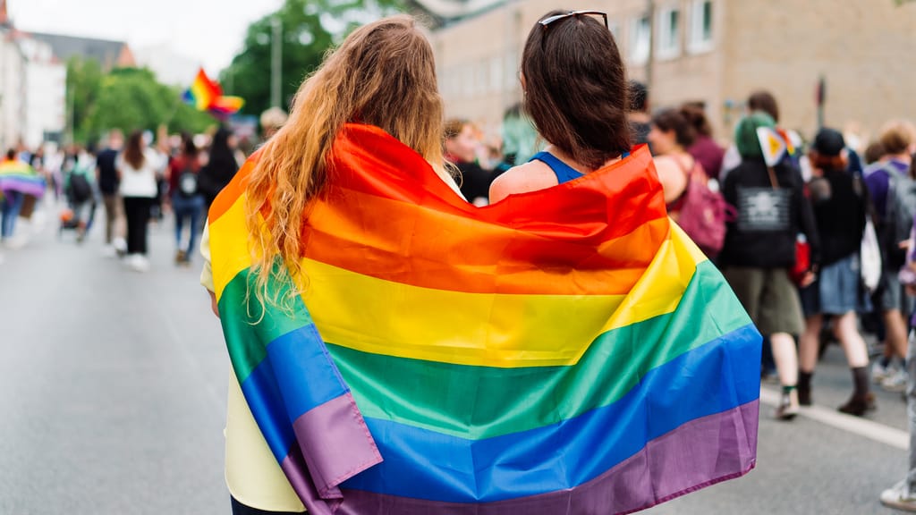 Nach Kommunalwahlen in Frankreich ist LGBTIQ Bewegung in Bedrängnis - news - exxpress Nachrichten