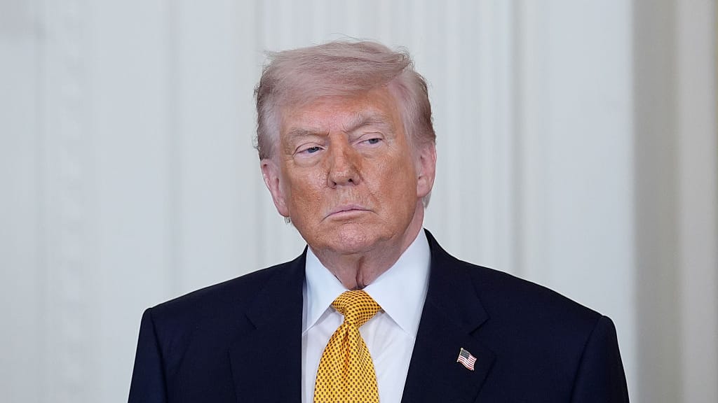 Neue Angriffe zwischen USA und Iran – Trump hält an Waffenruhe fest - politik - exxpress Nachrichten