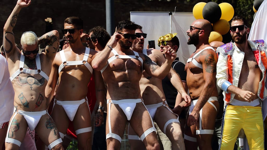 Amadeu-Antonio-Stiftung förderte Pornoskandalprojekt in Sachsen - news - exxpress Nachrichten