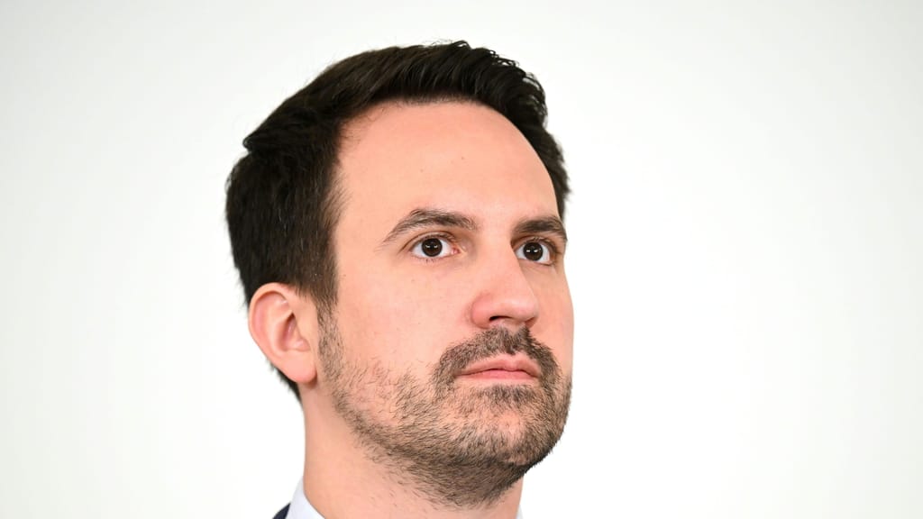 Sechs Jahre Volksschule? Landeshauptmann attackiert Wiederkehr - politik - exxpress Nachrichten