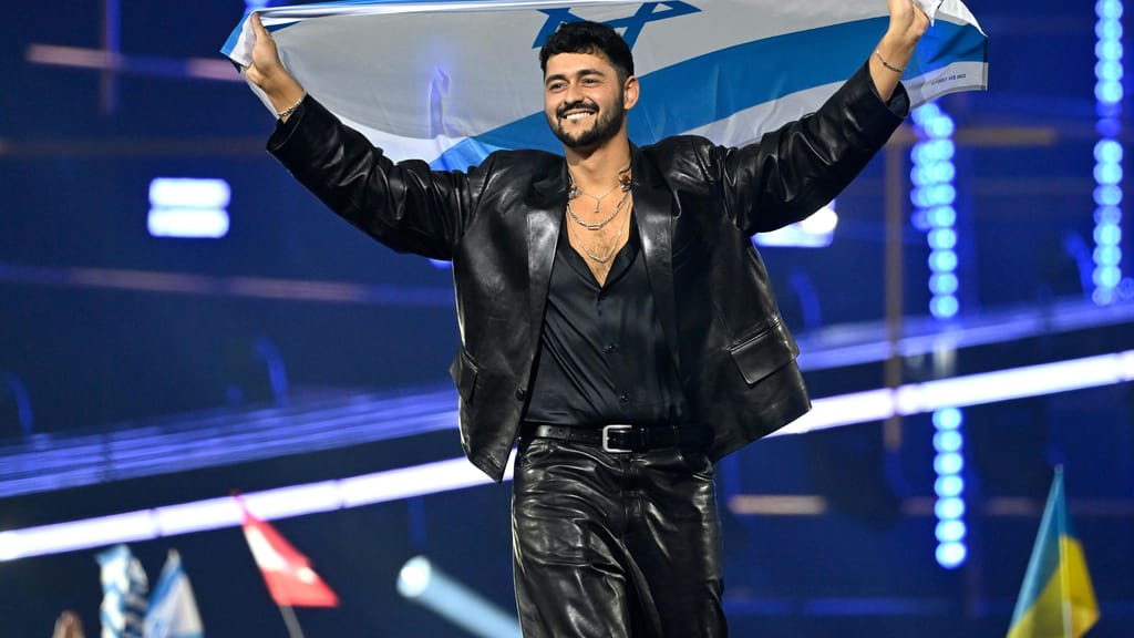 Eklat beim ESC-Finale um Israel: Buh-Rufe, Palästina-Flagge und Festnahmen - news - exxpress Nachrichten