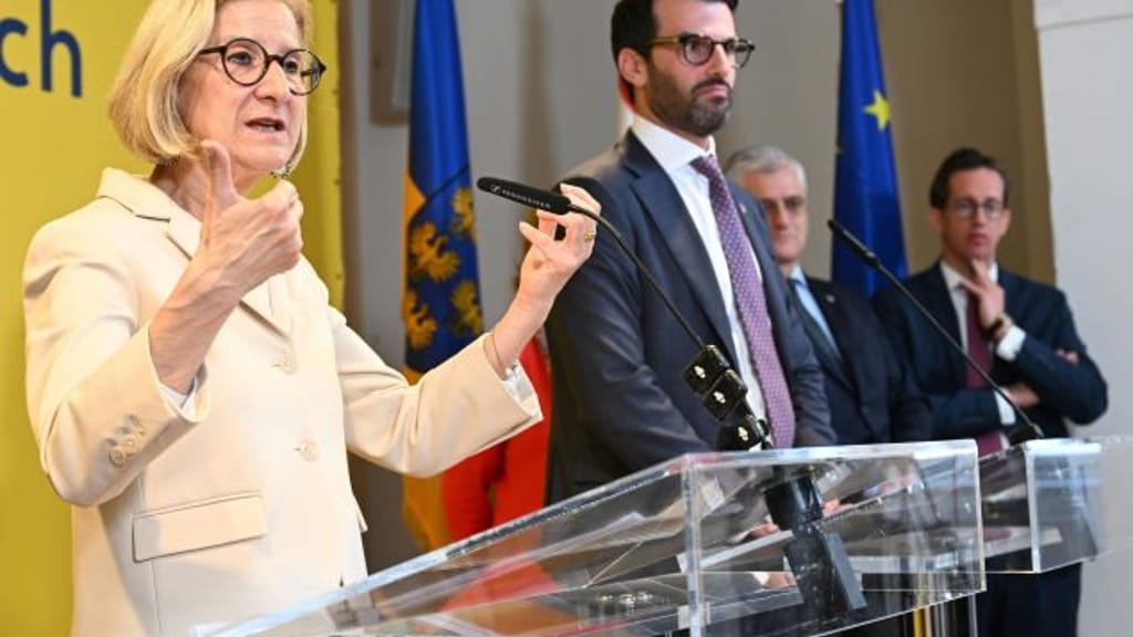 „Spitz auf Knopf“ für die ÖVP: Kommt Blau-Rot in NÖ? - politik - exxpress Nachrichten