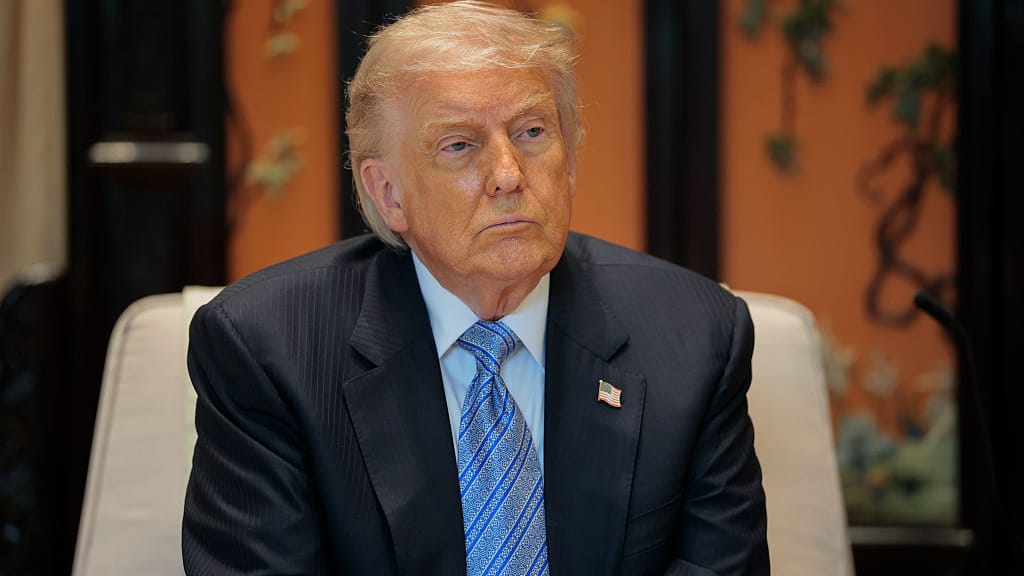 Trump sagt nächste Angriffswelle ab - news - exxpress Nachrichten