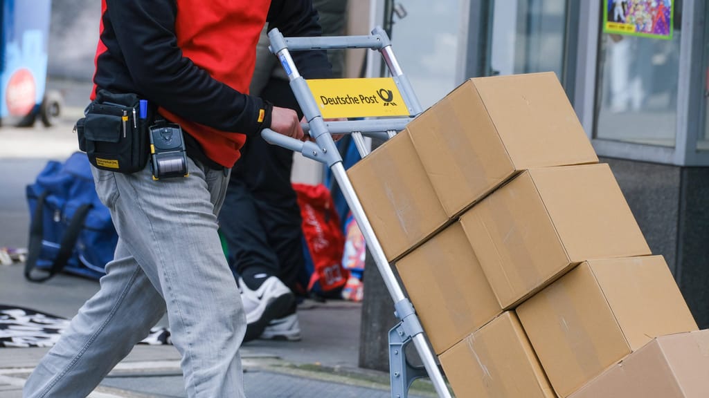 Paketabgabe entlarvt: Bürger finanzieren ihre Entlastung selbst - economy - exxpress Nachrichten