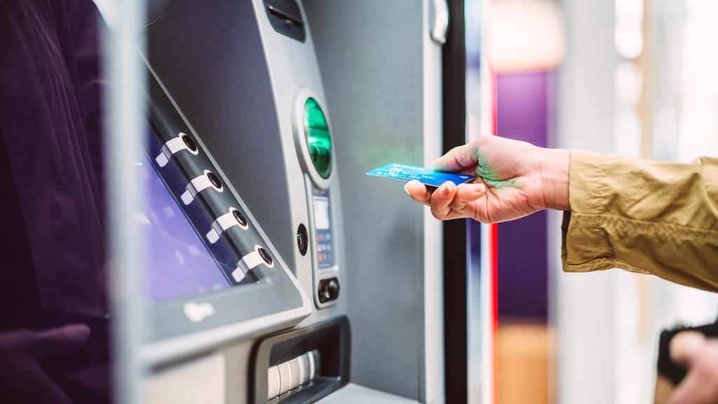 Achtung zu Pfingsten: Bank geht offline – das müssen Sie jetzt beachten - news - exxpress Nachrichten