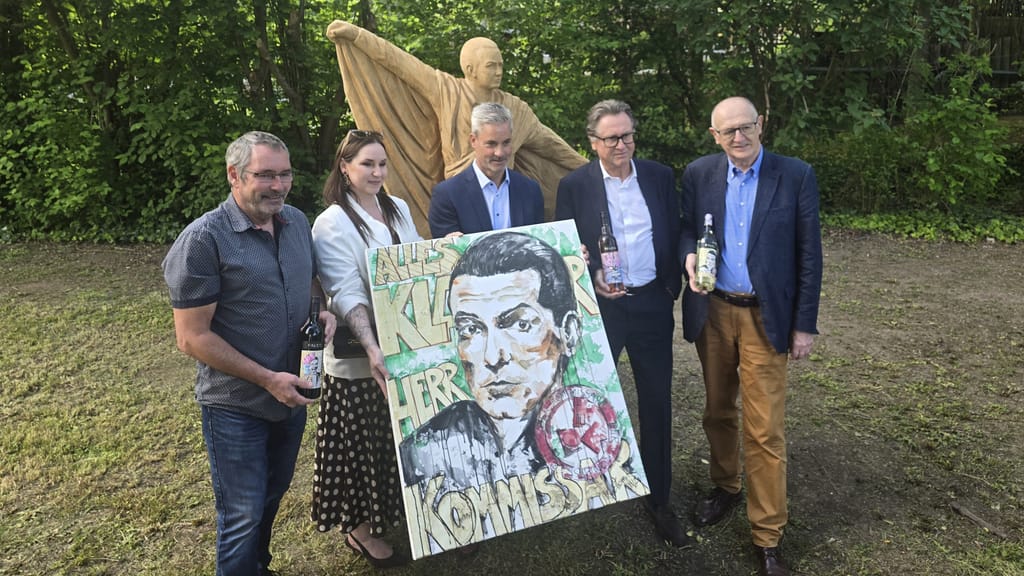 Falco lebt weiter: Als Kunst und Skulpturenpark - lifestyle - exxpress Nachrichten