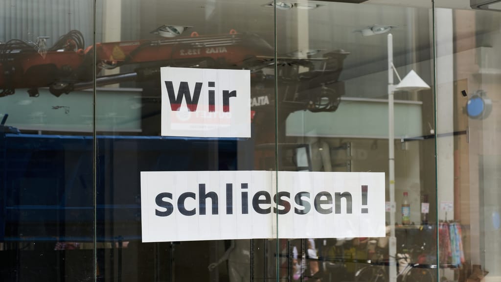 Insolvenzwelle reißt nicht ab: Immer mehr Firmen scheitern - economy - exxpress Nachrichten
