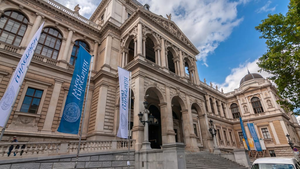 Skandal: Ehemaliges Al-Kaida-Mitglied tritt an Universität Wien auf - politik - exxpress Nachrichten