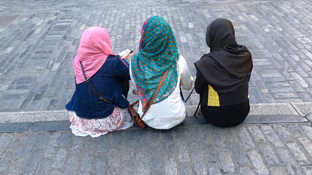 Kopftuch für 8-Jährige? Das will die Islamische Glaubensgemeinschaft - news - exxpress Nachrichten
