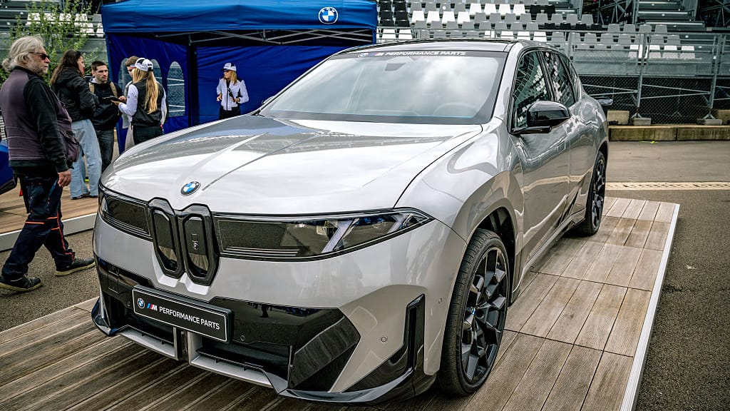 Rückruf bei BMWs Elektro-Hoffnungsträger: Stromschlaggefahr beim neuen iX3 - economy - exxpress Nachrichten