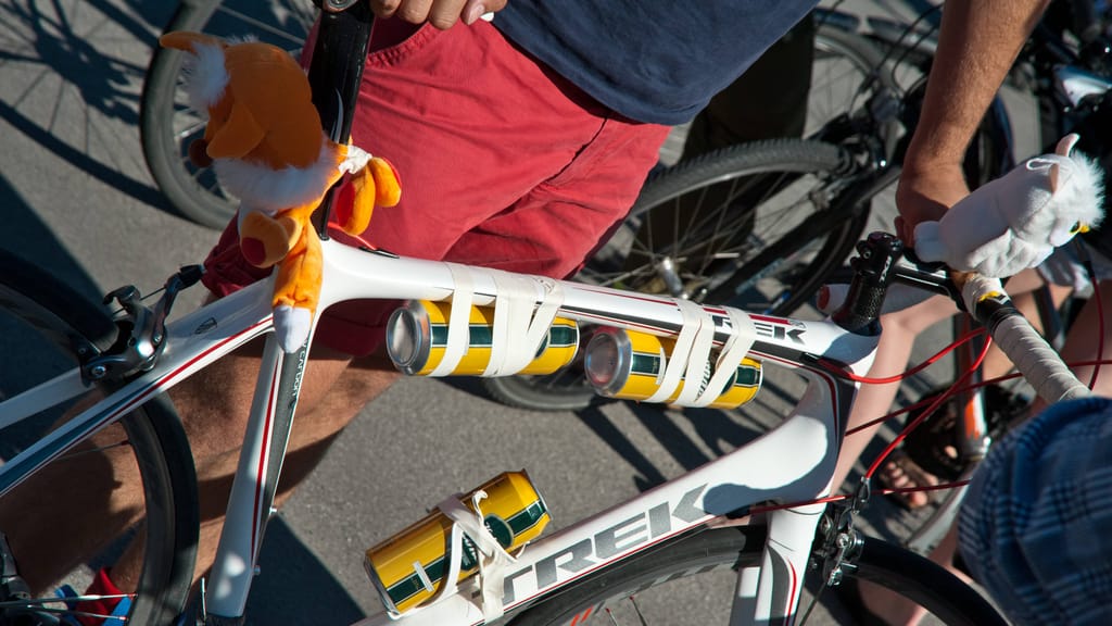 Weltfahrradtag auf Kosten der Pendler: Rad-Korso sorgt für Verkehrschaos - news - exxpress Nachrichten