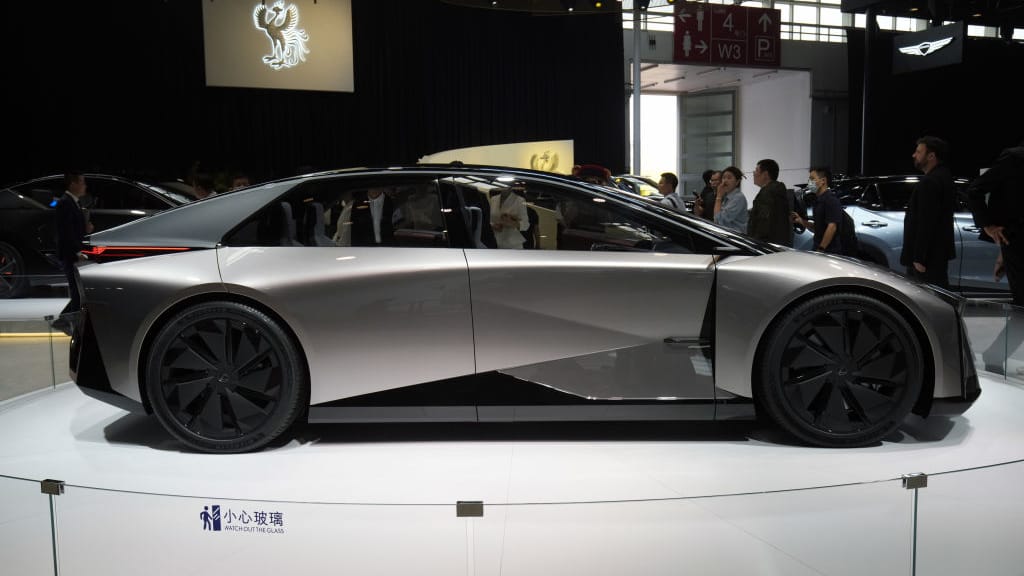 Toyota zieht Reißline – Lexus-Stromer überraschend gestoppt - economy - exxpress Nachrichten