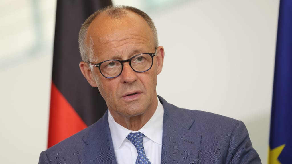 „Lügenfritz“ kostet Tausende Euro: Facebook-Kommentare für Merz-Kritiker teuer - politik - exxpress Nachrichten
