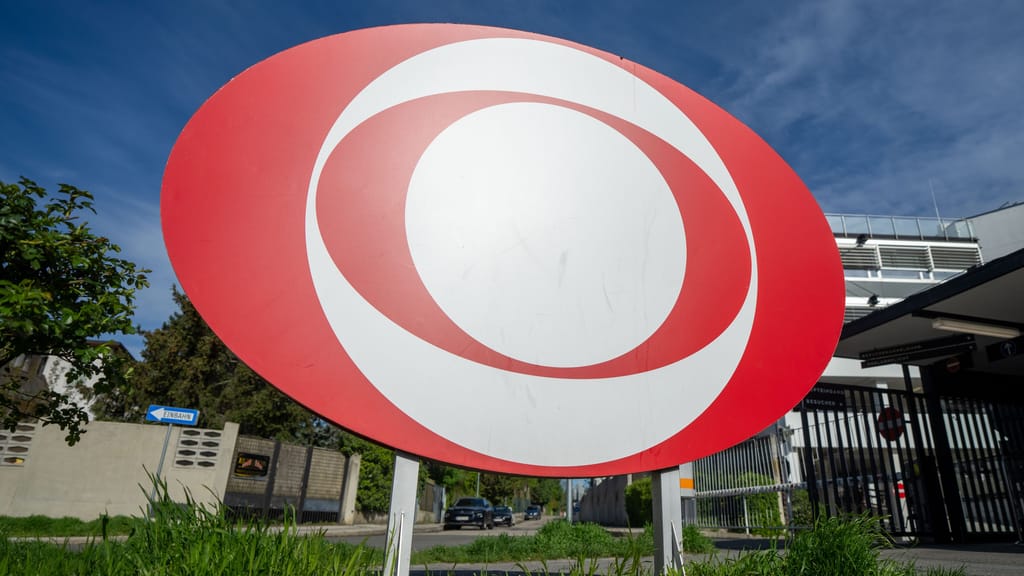 900 Millionen öffentliches Geld für ORF: Das soll eine „Finanzierungskrise“ sein? - news - exxpress Nachrichten