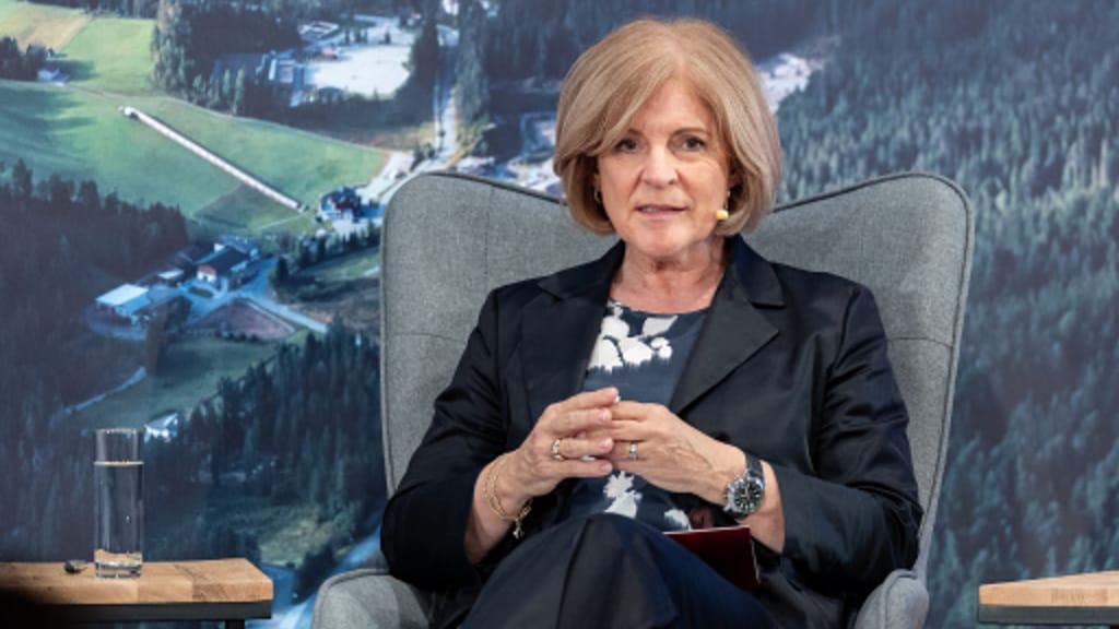 ORF-Sparpläne: Thurnher überlegt Regierung zu klagen - politik - exxpress Nachrichten