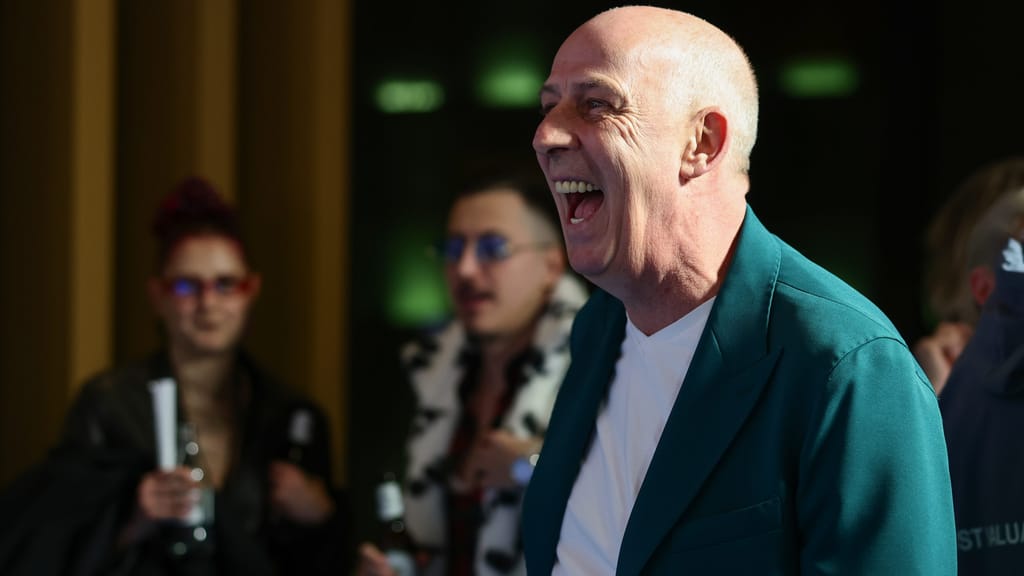Vom Party-König zum Single: Kult-Kicker Mario Basler wieder auf dem Markt - lifestyle - exxpress Nachrichten