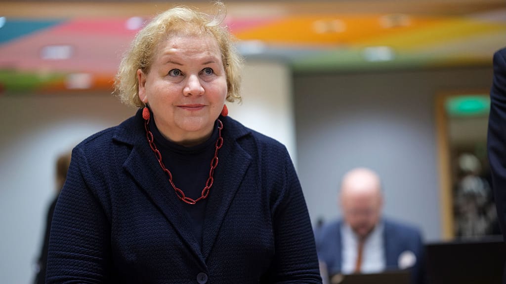 Ministerin Schumann unter Druck: Möglicher Postenschacher steht im Raum - news - exxpress Nachrichten