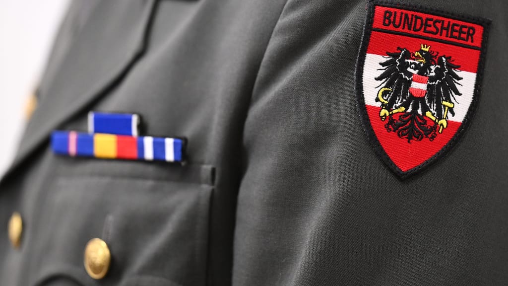 Mehr Geld fürs Bundesheer: Verteidigungsbudget steigt auf 5,18 Milliarden - politik - exxpress Nachrichten