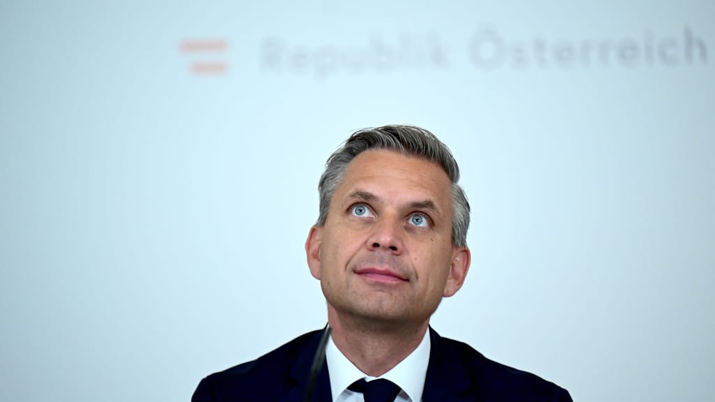 „Habe keine Freude damit" – Minister macht Geständnis in der ZIB 2 - politik - exxpress Nachrichten