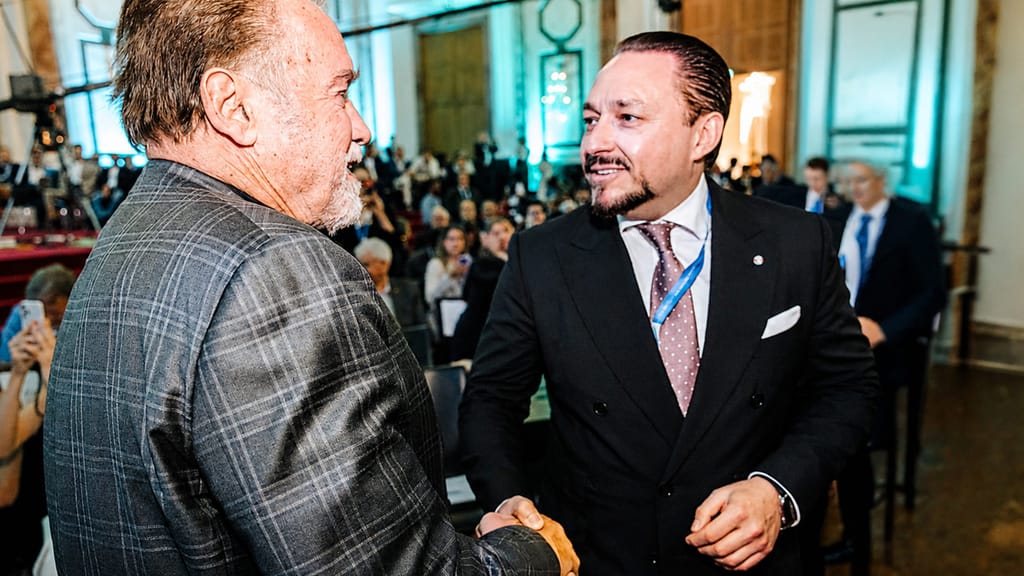 Harris, Van der Bellen, Mills: Diese Stars kamen zu Schwarzeneggers Klimagipfel - lifestyle - exxpress Nachrichten