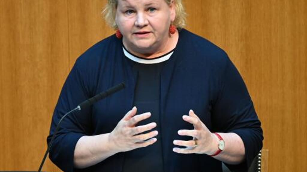 Posten schon vor dem Hearing vergeben? Brisante Vorwürfe gegen Sozialministerium - politik - exxpress Nachrichten
