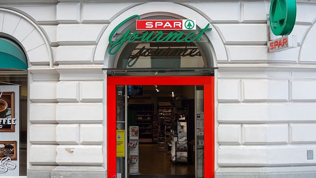 SPAR ruft Pfirsiche zurück: Erhöhte Insektizid-Werte festgestellt - news - exxpress Nachrichten