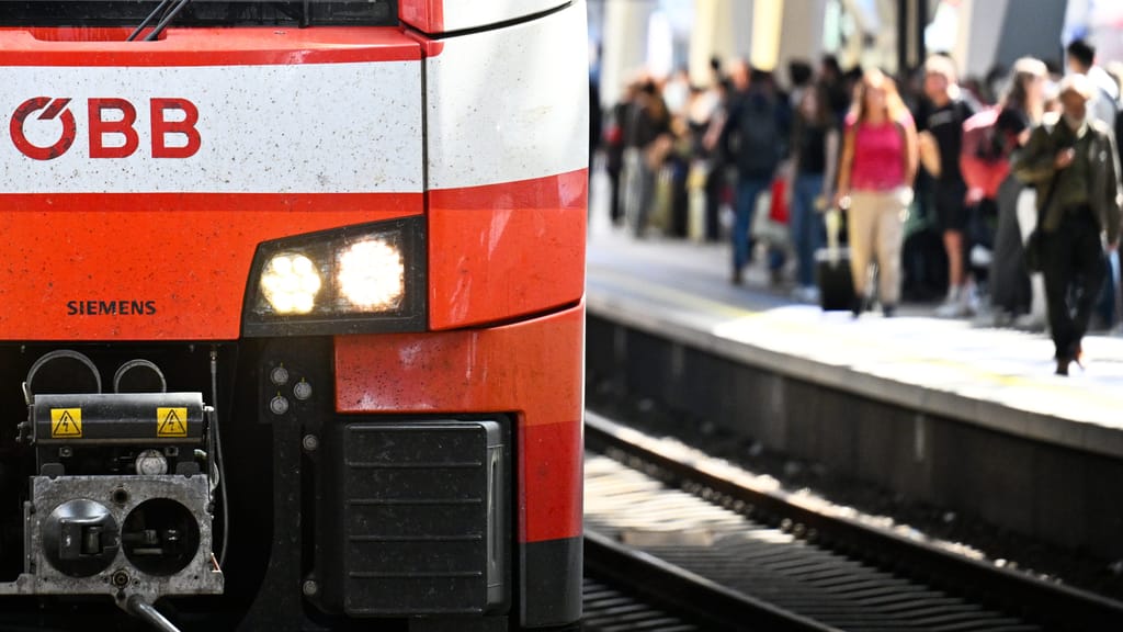ÖBB auf dem Prüfstand: Milliardenloch sorgt für Reform-Alarm - economy - exxpress Nachrichten