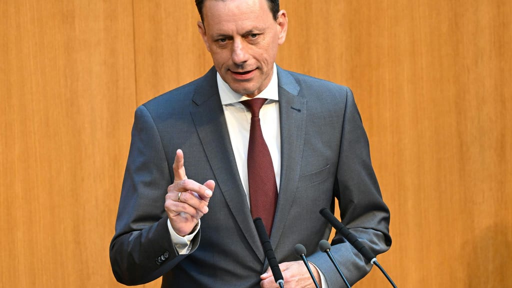 Koalitionskrach um Haftentlassung: ÖVP gegen Sporrers Pläne - politik - exxpress Nachrichten