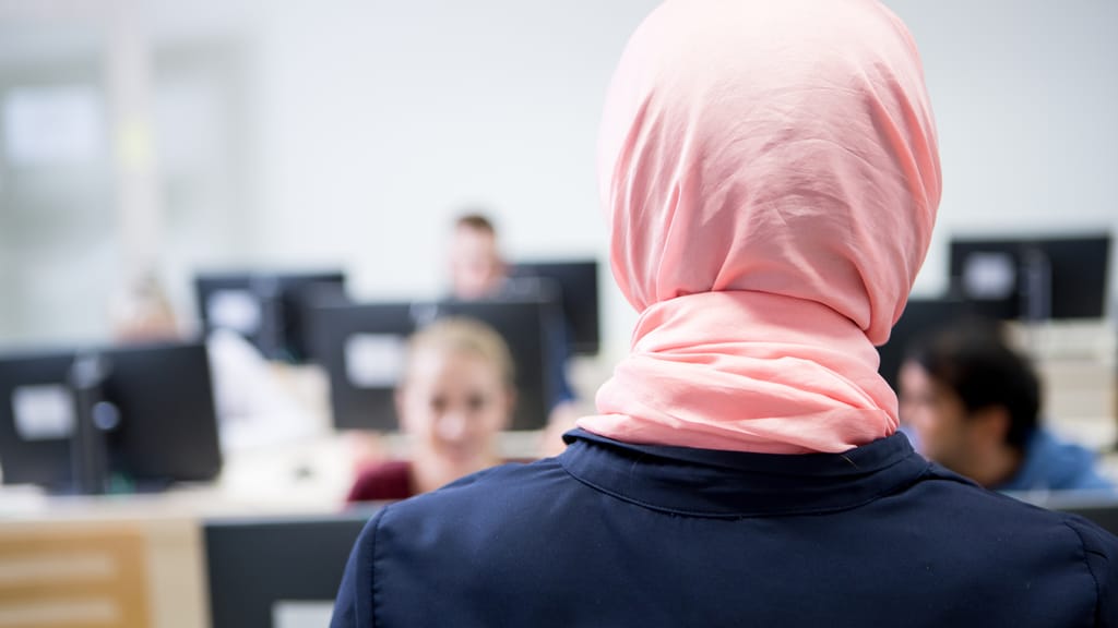 Rückführung nach Griechenland fix – aber afghanische Familie verschwindet davor - news - exxpress Nachrichten