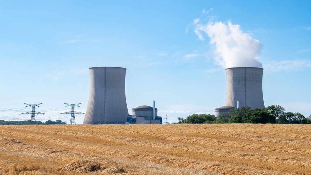 Klare Ansage in exxpress-Umfrage: Große Mehrheit ist für Atomkraft - economy - exxpress Nachrichten