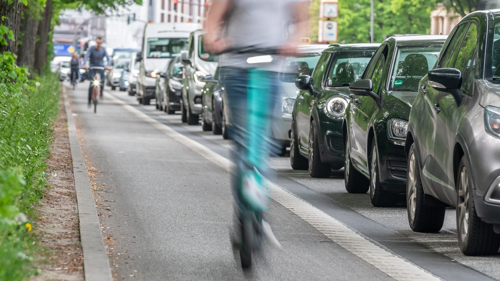 Anzeigenhagel in Wien: Polizei zieht E-Scooter-Sünder aus dem Verkehr - news - exxpress Nachrichten