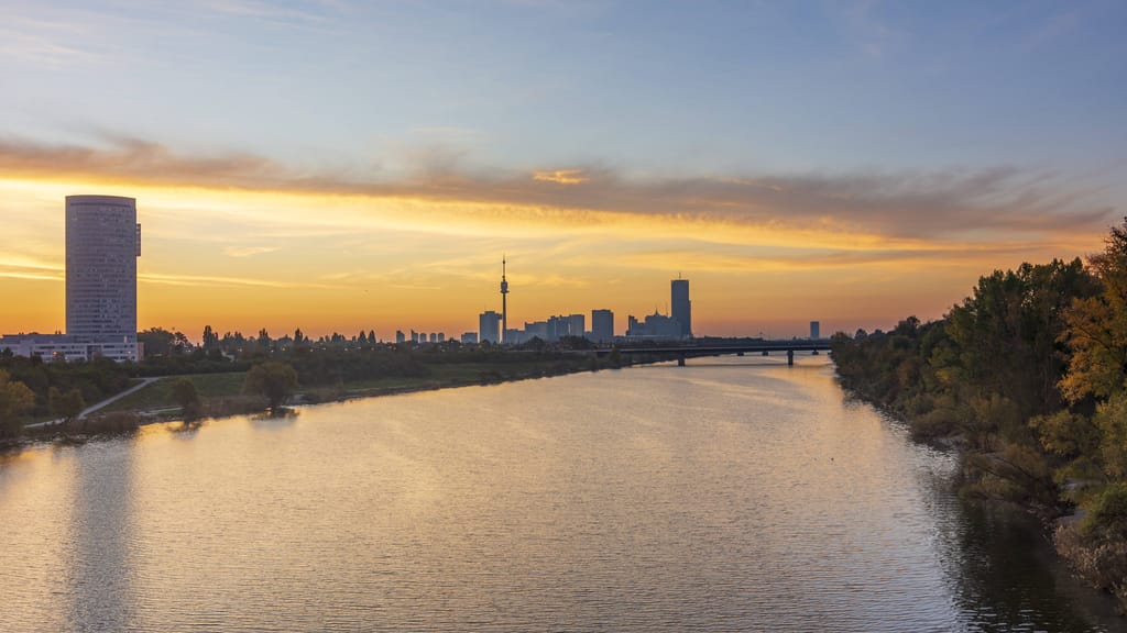Sprung endet tödlich: 34-Jähriger in der Neuen Donau ertrunken - news - exxpress Nachrichten