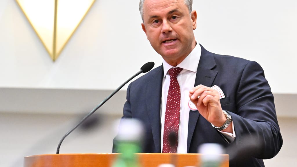 „Es tut mir leid“ – Norbert Hofer gesteht Alkofahrt - politik - exxpress Nachrichten