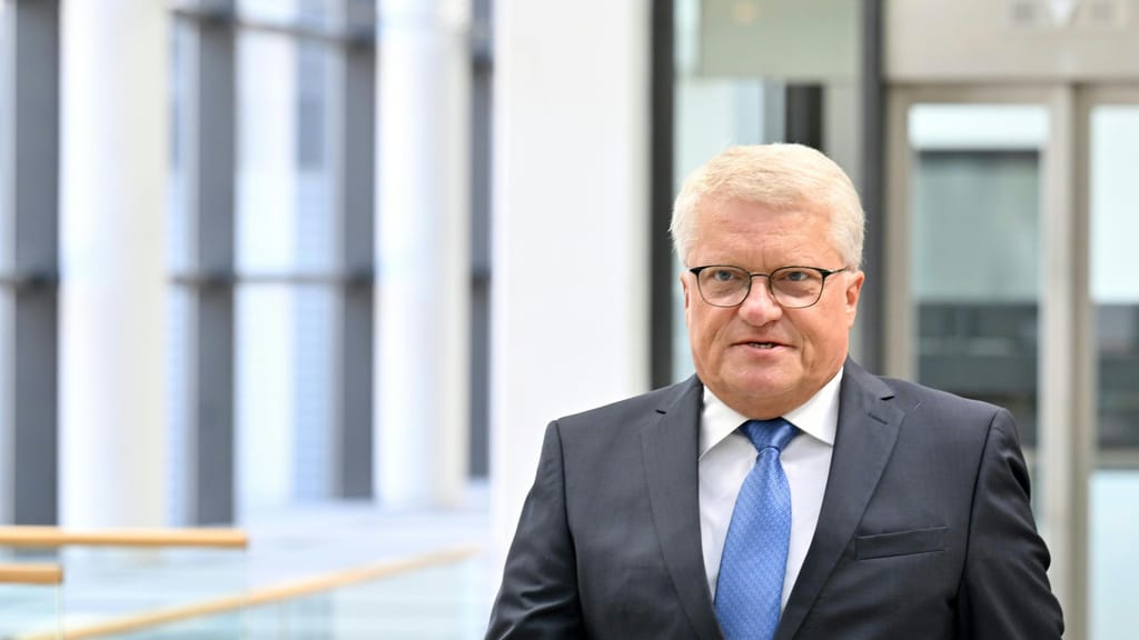 Politaffäre kostete Job: Ex-SPÖ-Bürgermeister Luger heute vor Gericht - politik - exxpress Nachrichten