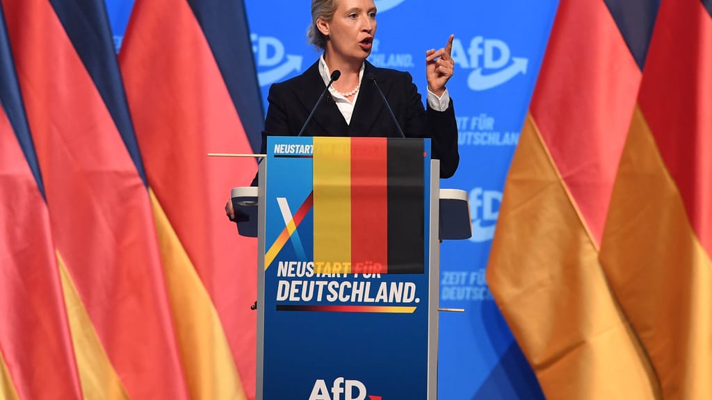 AfD-Parteitag beginnt pünktlich! Linke gestehen Kapitulation ein - news - exxpress Nachrichten