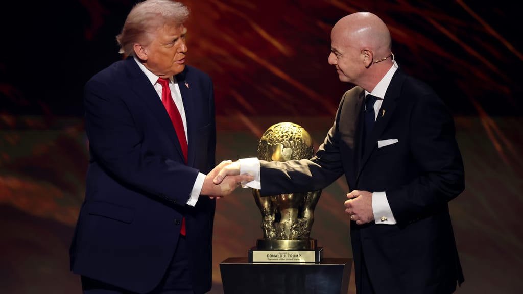 „Ich wusste nicht, was eine Rote Karte ist!“ Trump sorgt für Irritationen - politik - exxpress Nachrichten