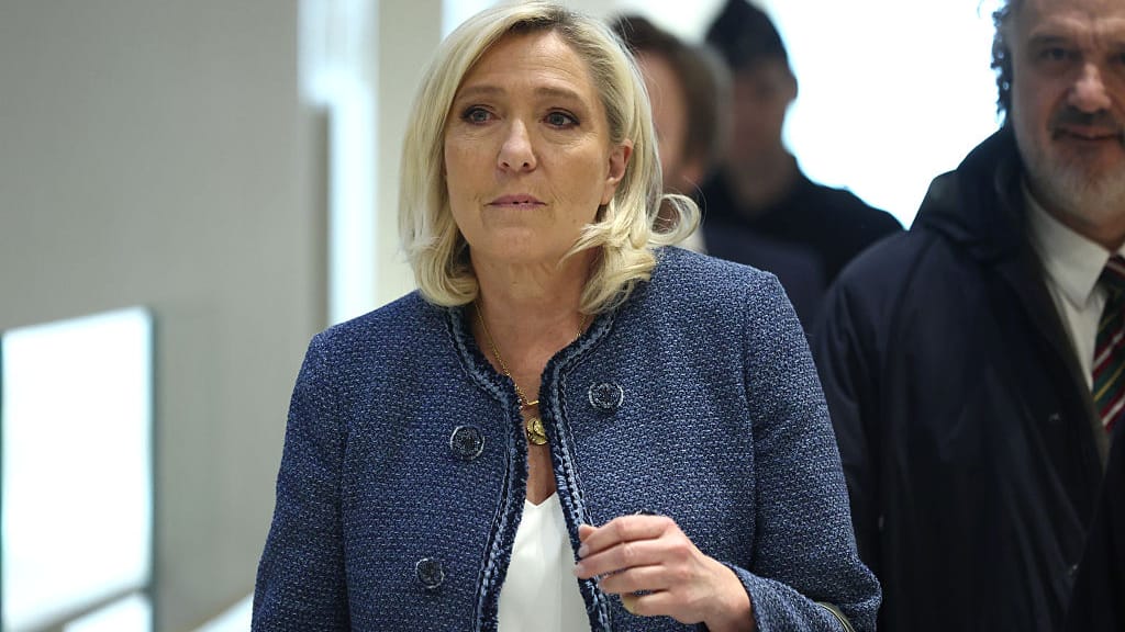 Frankreich: Marine Le Pen schuldig gesprochen! - politik - exxpress Nachrichten