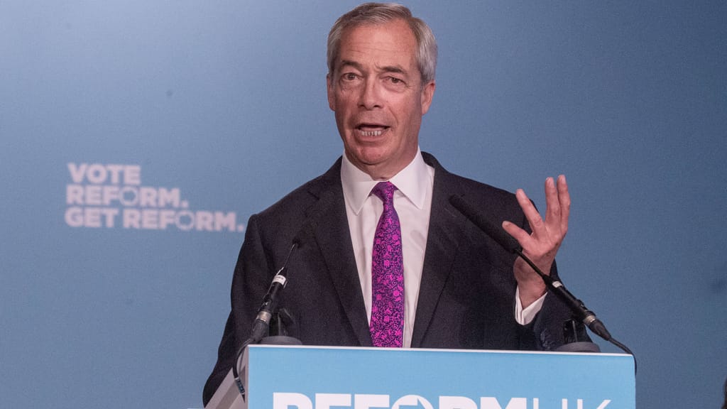 Chef der rechten Reform UK: Nigel Farage legt Mandat nieder - politik - exxpress Nachrichten