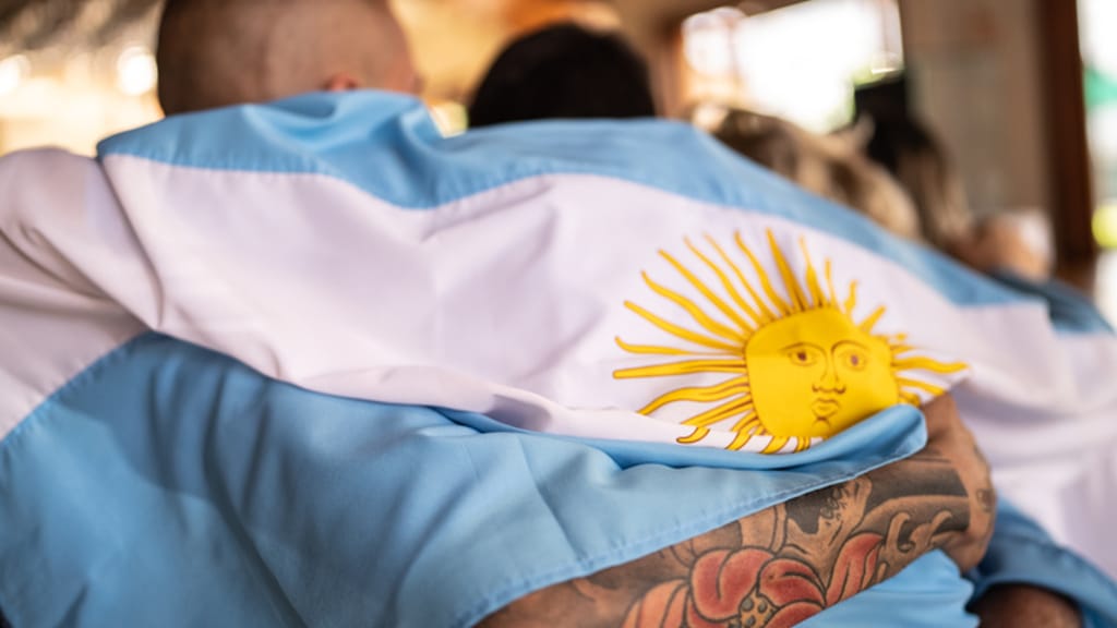 Toter bei WM-Jubel: Fan stirbt nach Steinwurf in Argentinien - news - exxpress Nachrichten