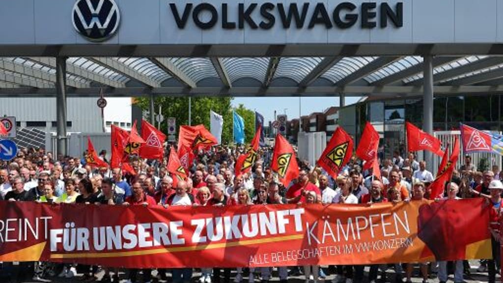 VW-Beben: Jedes zweite Modell wird gestrichen – bis zu 100.000 Jobs wackeln - economy - exxpress Nachrichten