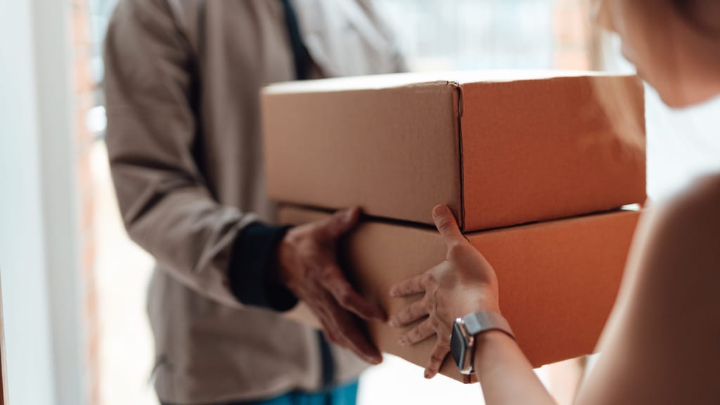 Paketsteuer-Schock: Jetzt werden plötzlich 2,40 Euro fällig - economy - exxpress Nachrichten