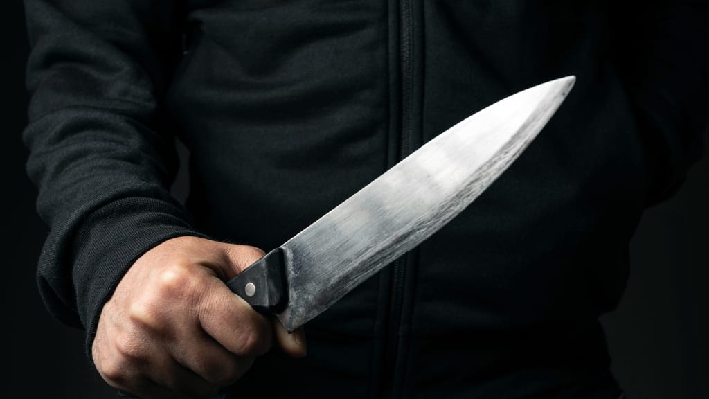 Messerattacke als „Rauferei“ bezeichnet: FPÖ wirft ORF Verharmlosung vor - politik - exxpress Nachrichten