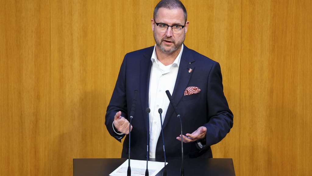 „Rechtswidrig“: FPÖ geht gegen ORF-Wahl von Clemens Pig vor - politik - exxpress Nachrichten