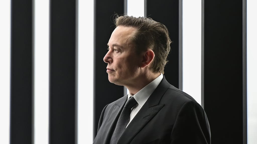 Musk-Rakete außer Kontrolle: SpaceX-Teil kracht bald in den Mond - news - exxpress Nachrichten