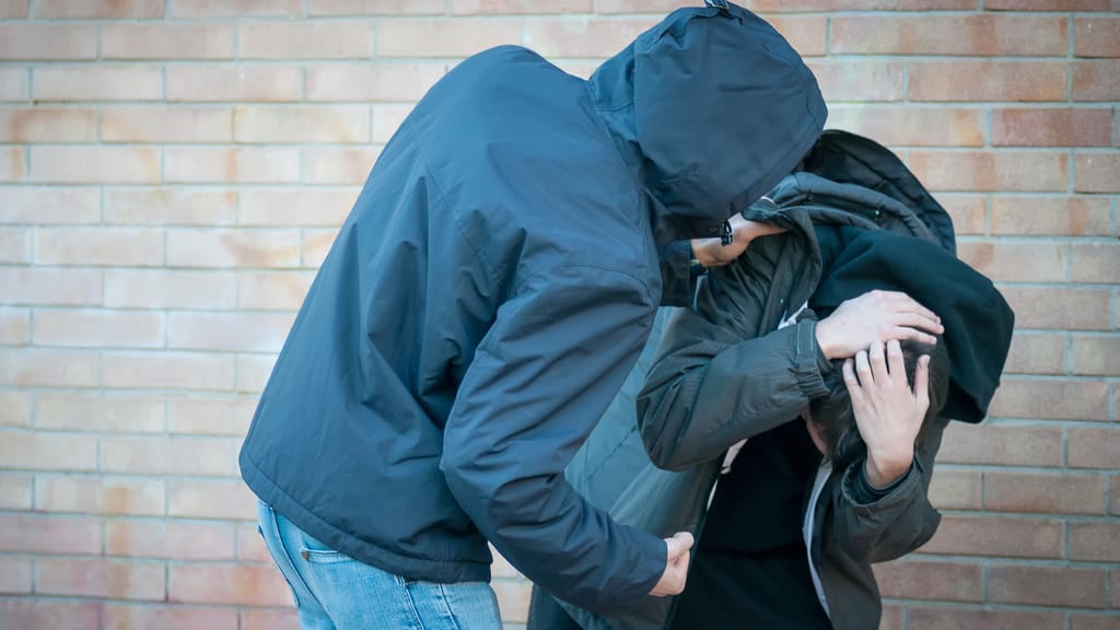 Debatte um Strafalter: Neuer Vorstoß für härtere Maßnahmen gegen Täter unter 14 - news - exxpress Nachrichten