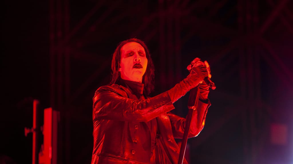 „Heute bin ich eure Droge!" Marilyn Manson liefert zwiespältiges Comeback - lifestyle - exxpress Nachrichten