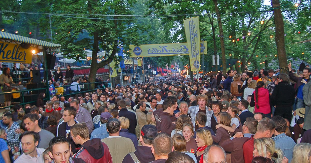 Sexismus-Alarm-Stadt-will-Layla-vom-Volksfest-verbannen
