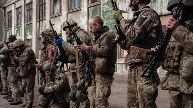 Vereitelter Terroranschlag: Ukraine hebt ganzen russischen Spionagering aus