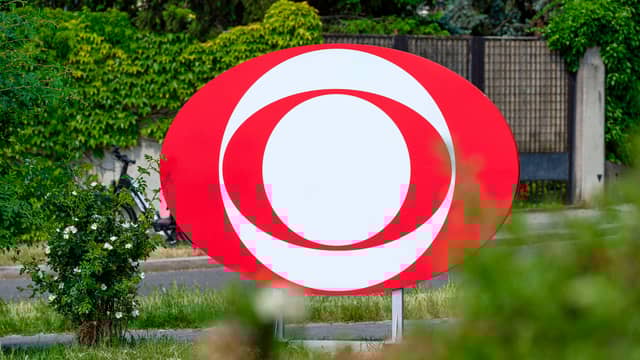Missbrauchsvorwürfe gegen Ex-ORF-Moderator: Er soll 13-Jährige vergewaltigt haben - news - exxpress Nachrichten