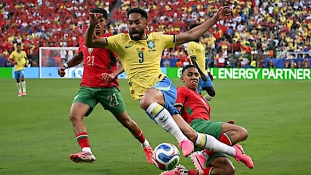 WM-Auftakt: Brasilien stolpert, Schottland jubelt, Türkei enttäuscht